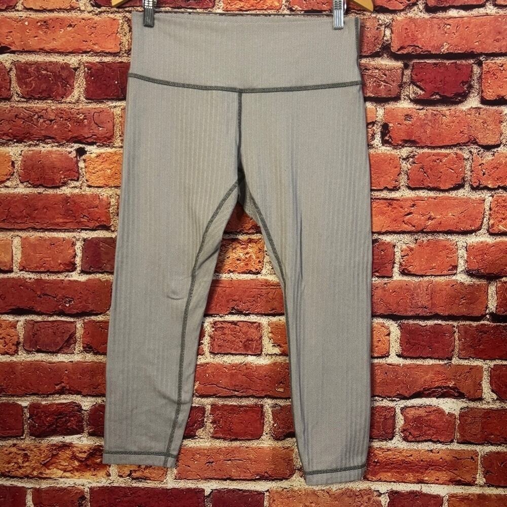 Lululemon leggings size 12